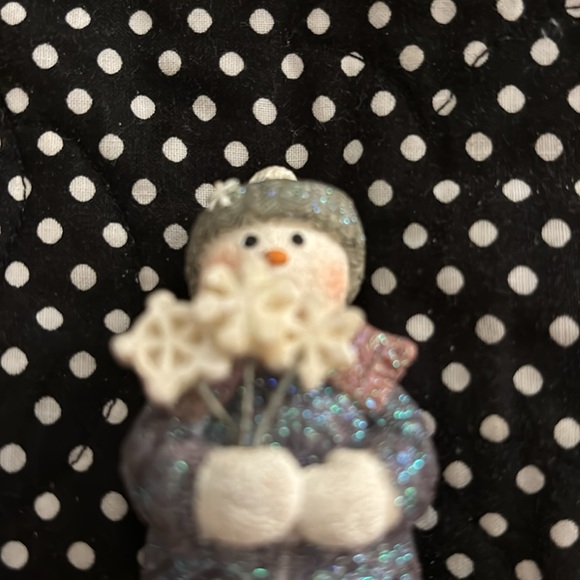 New! Frosty Folks. Snowman bell! - Picture 4 of 11